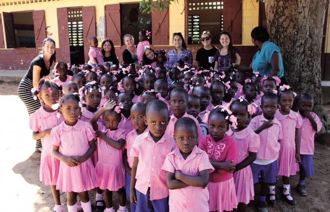 Stage d’enseignement en terre haïtienne pour huit étudiantes