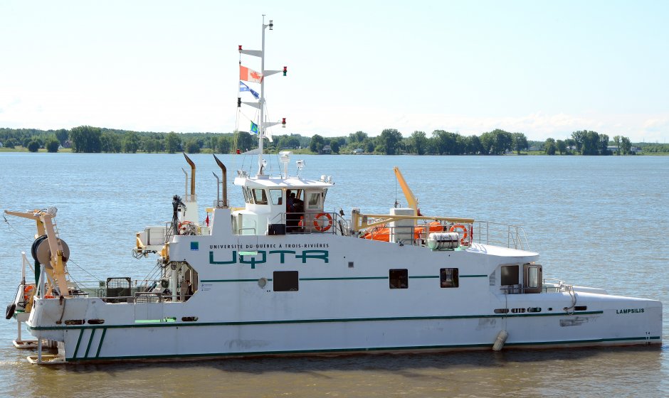 Le navire de recherche Lampsilis de l’UQTR