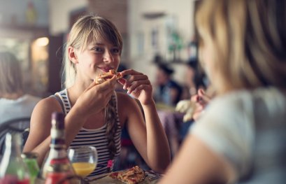 Étude sur les associations entre les caractéristiques familiales et les comportements et attitudes liés à l’alimentation et à l’image corporelle des adolescents