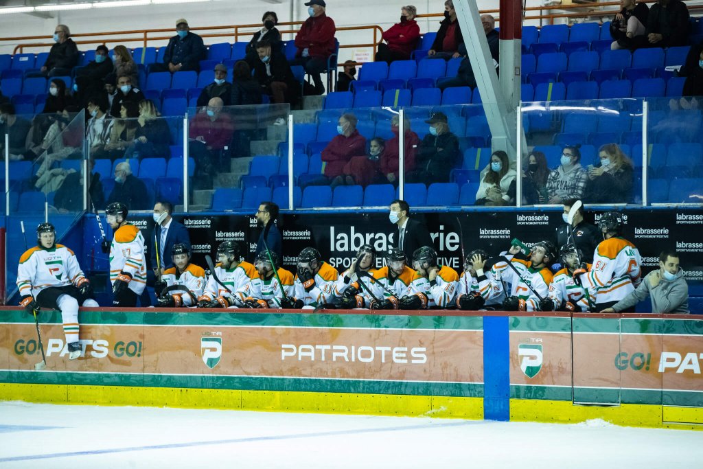 Hockey: match d'ouverture des Patriotes de l'UQTR le 7 novembre 2021 ...