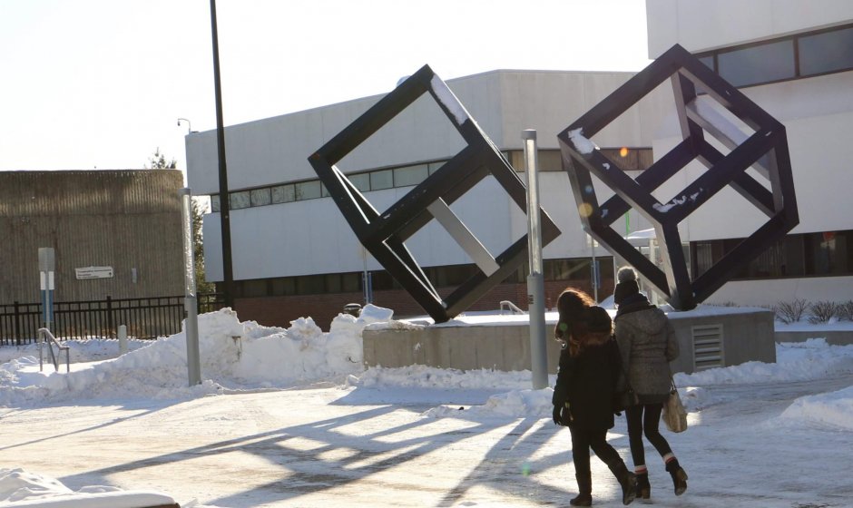 photo-neo-campus-uqtr-exterieur-hiver