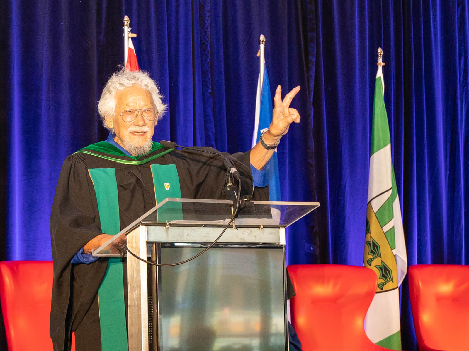 Un doctorat honoris causa pour David Suzuki