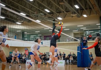 Fin de semaine difficile pour l'effectif de volleyball des Patriotes