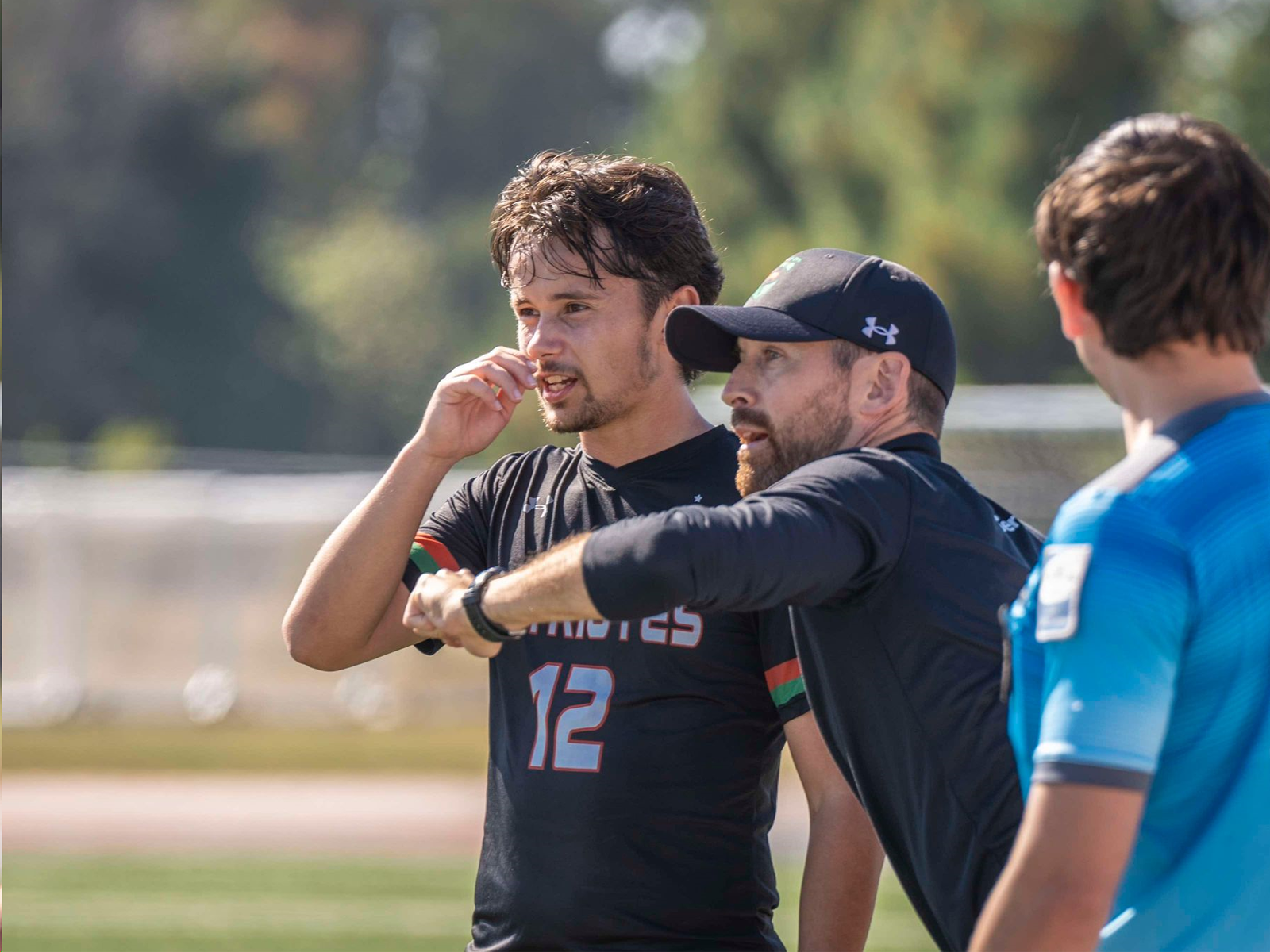 Résultats opposés pour les deux formations de soccer