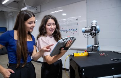 Mme ITR : un comité pour inspirer la relève féminine en génie