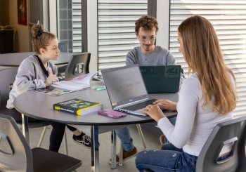 Le nombre d’étudiantes et d’étudiants se maintient à l’UQTR