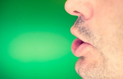 Étude des effets de la vibration musculo-tendineuse sur le langage