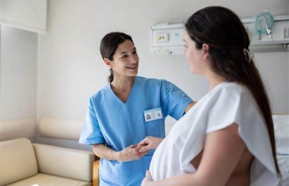 Pour une pratique sensible au vécu des femmes: la contribution des infirmières en soins périnataux