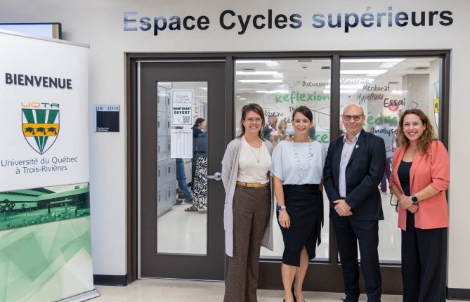 À la bibliothèque Roy-Denommé, un lieu unique pensé pour les chercheurs de demain