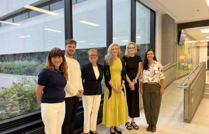 Dignité et aide médicale à mourir : Une étude phénoménologique-herméneutique portant sur le regard des personnes concernées