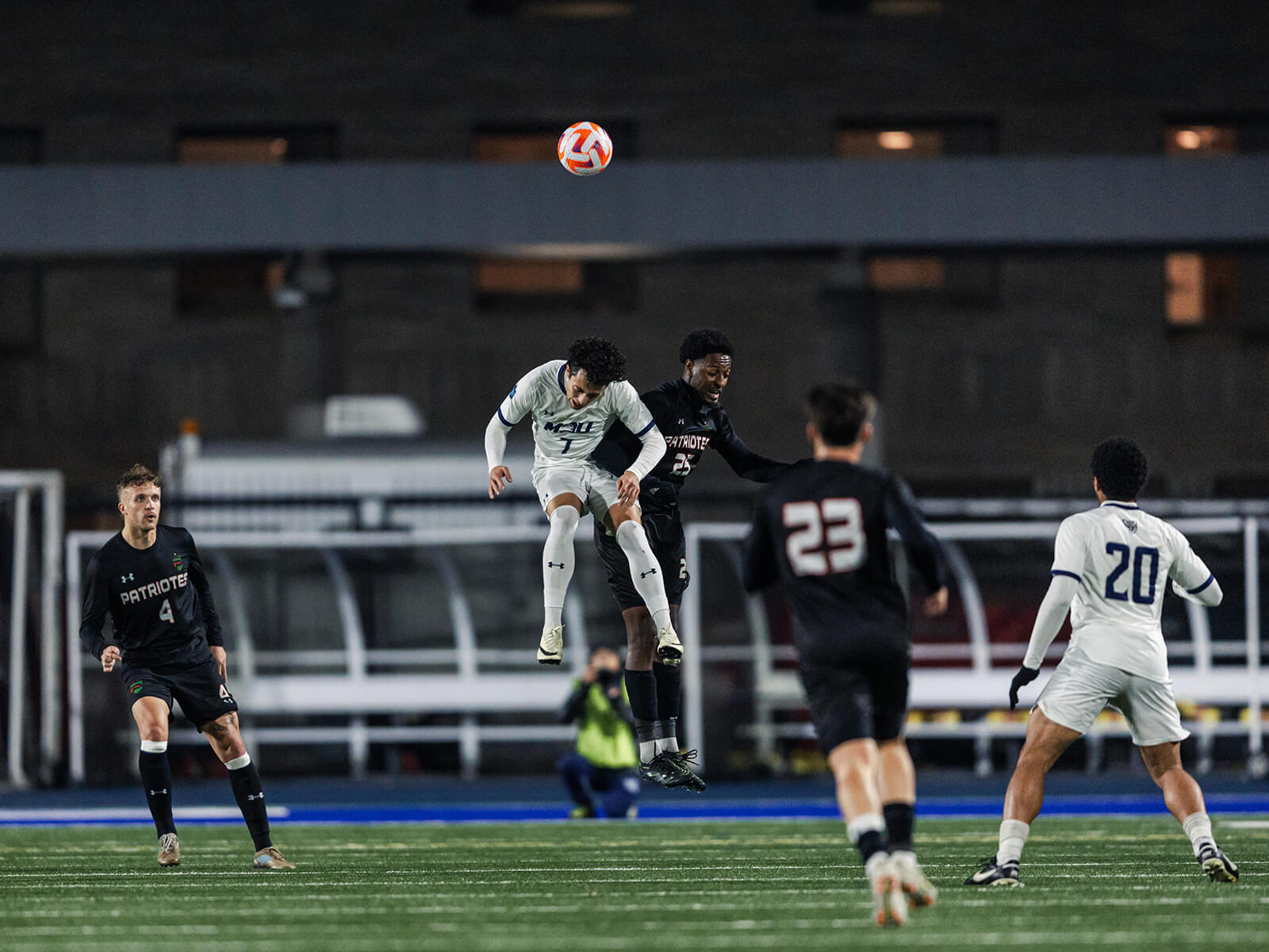 Les Patriotes s’inclinent 2-0 contre l’Université Mount Royal en demi-finale nationale