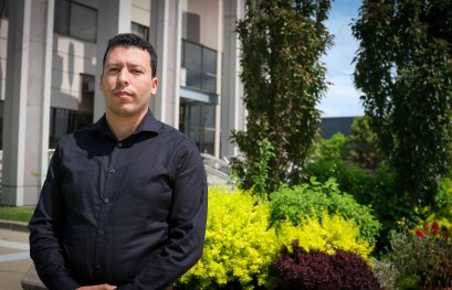 L’étude de l’influence des tensions entre la gestion de projet et la gestion du changement sur la réussite des projets de changement organisationnel: une perspective paradoxale