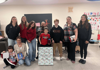 Une tradition qui perdure : la formation de Durnick Jean égaie le temps des Fêtes de jeunes enfants