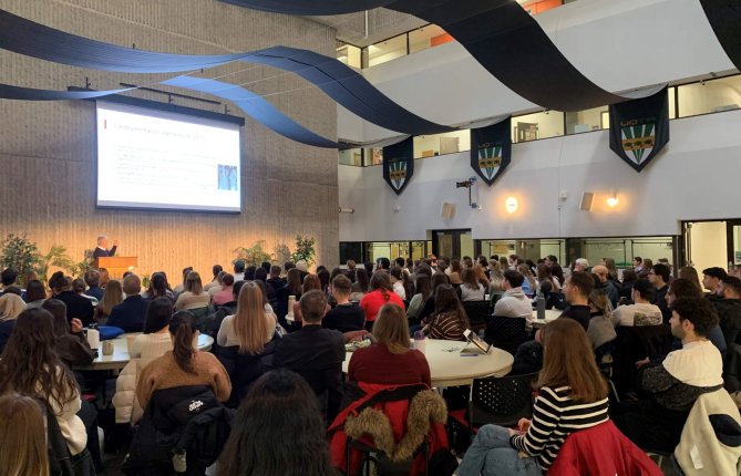 Symposium sur la scoliose : un franc succès pour la Clinique universitaire de chiropratique