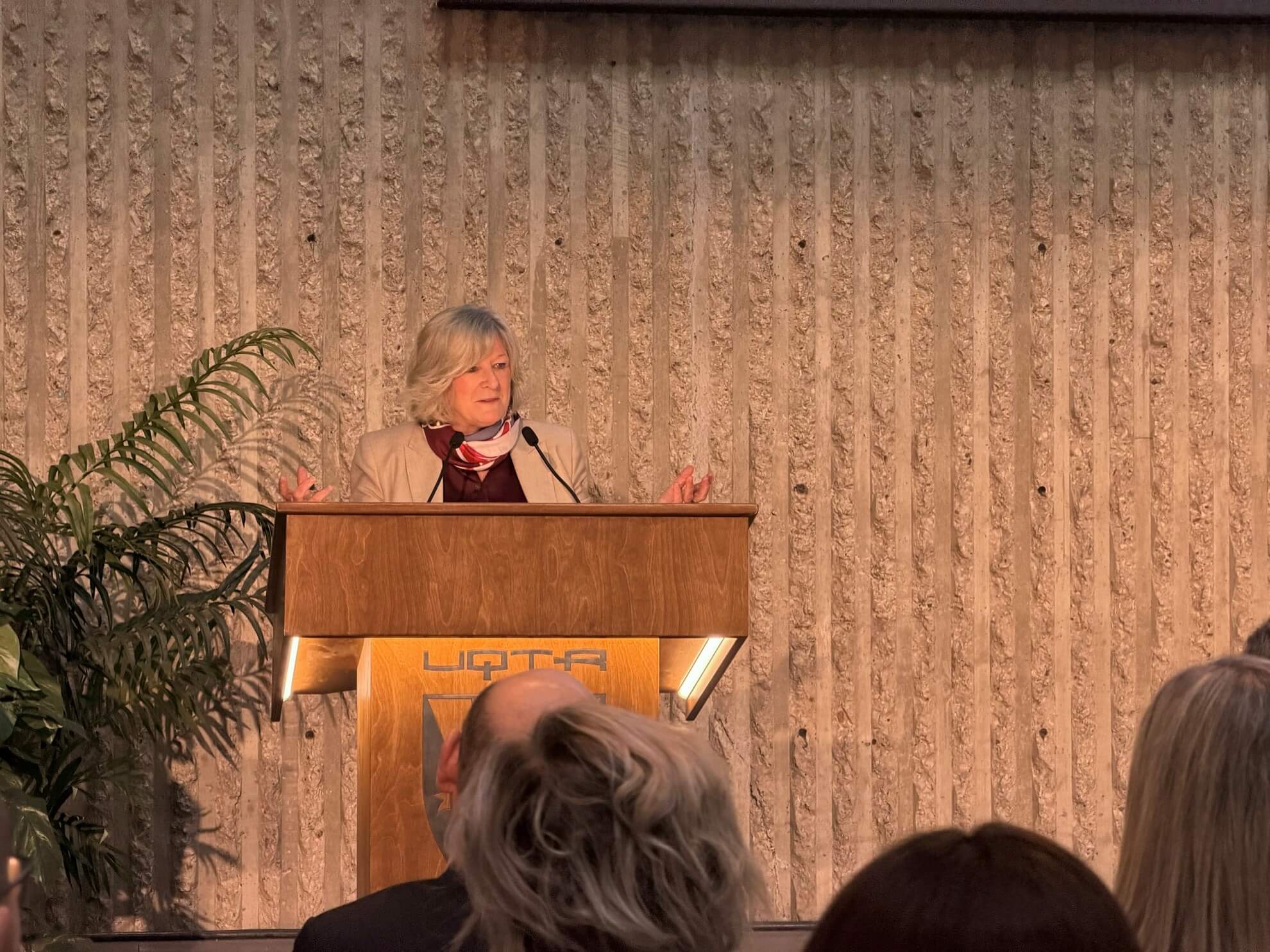 Petite enfance : les travaux de la professeure Dionne rayonneront à l’international