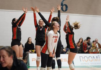 Les Patriotes renversent l’UQAM en cinq manches!