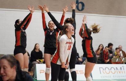 Les Patriotes renversent l’UQAM en cinq manches!