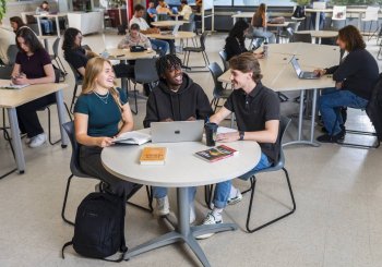 C'est quoi un bac en loisir, culture et tourisme à l’UQTR?