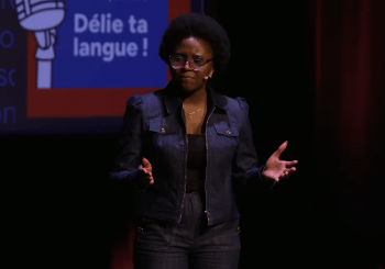 Délie ta langue : performance inspirée de Jemima Longri en finale nationale