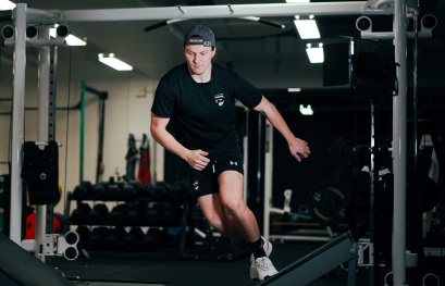 Raphaël Boudreau : le nouveau pilier de la préparation physique estivale du joueur de hockey à la salle Haute Performance