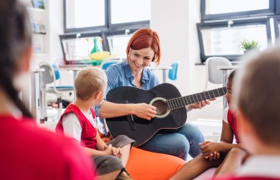 Et si la musique changeait notre façon d’enseigner?