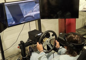 Lane-Keeping Approach of an Autonomous Vehicle in Winter Conditions using Virtual Reality and User Experience Assessment