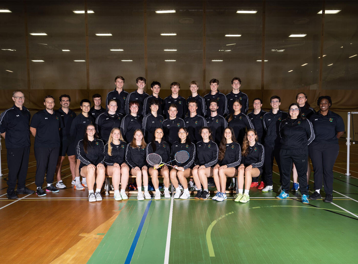 Photo-d'équipe-Badminton
