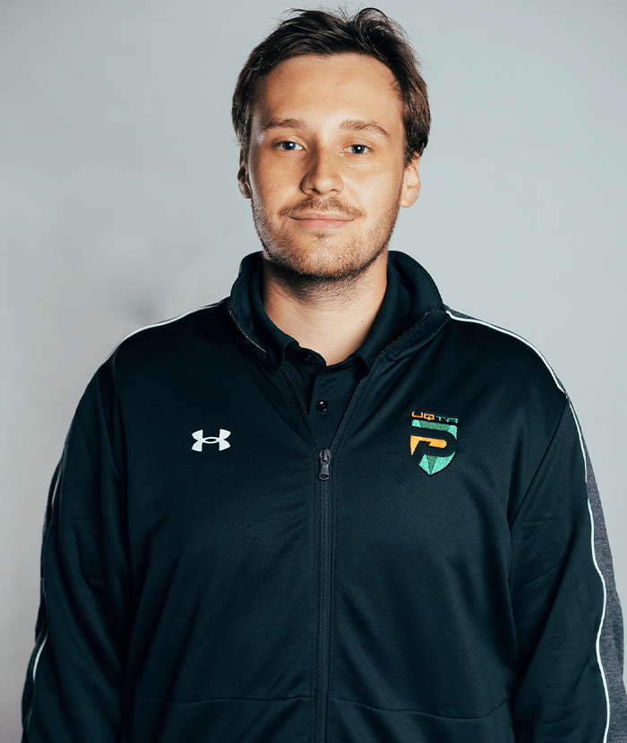 Nouvel entraîneur-chef de l'équipe de badminton: Jacob Beaudoin-Vigneault